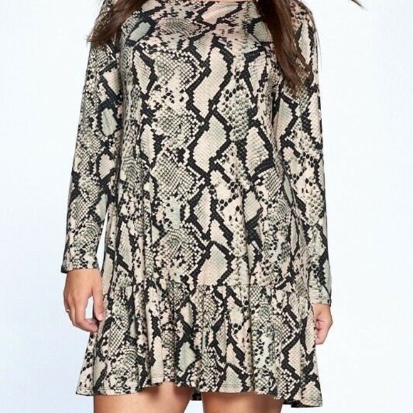NEW Women Plus Size Taupe Snakeskin Dress 1X 2X 3X - Picture 4 of 4